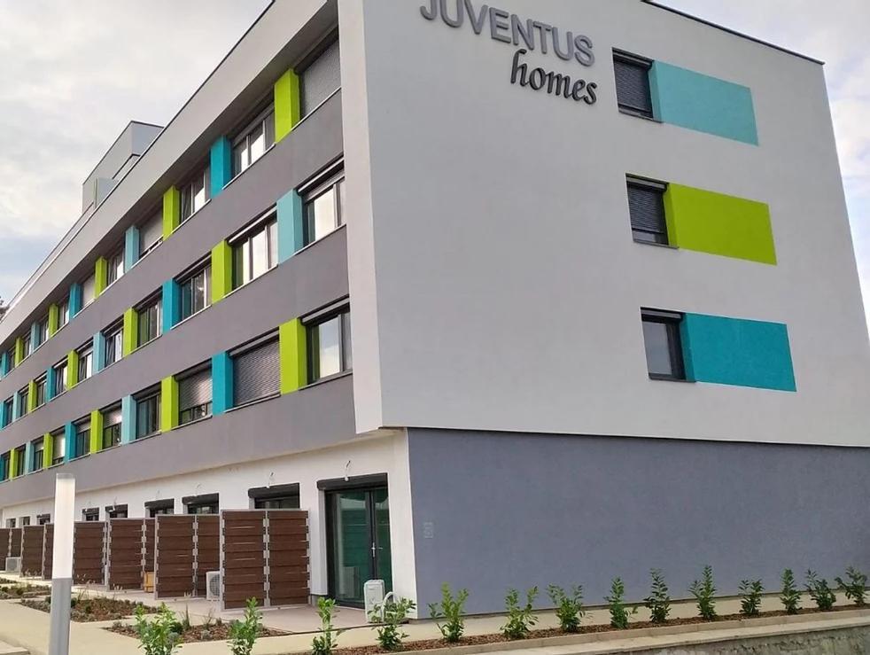 Millenove Apartman Balatonfoeldvar Экстерьер фото